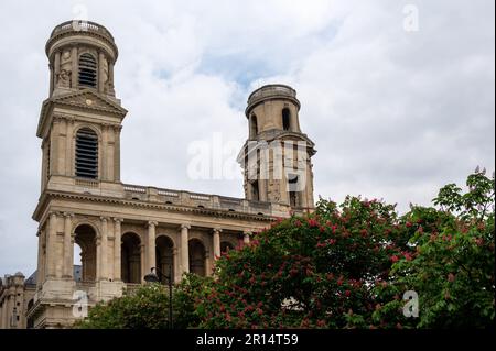 Chiesa di Saint Sulpice a Parigi, Francia Foto Stock