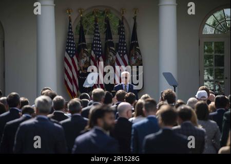 Washington, Stati Uniti. 11th maggio, 2023. Il presidente Joe Biden ospita un evento nel Rose Garden che celebra le azioni di conservazione promosse durante l'amministrazione Biden-Harris alla Casa Bianca di Washington, DC giovedì 11 maggio 2023. Foto di Bonnie Cash/UPI Credit: UPI/Alamy Live News Foto Stock