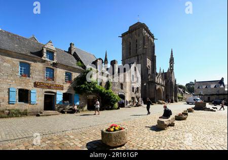 Francia, Bretagna, Finistere, Locronan, etichettato Les Plus Beaux Villages de France, i più bei villaggi di Francia Foto Stock