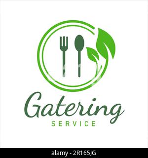 Modello di design con logo per catering con forchetta, cucchiaio, piatto di cibi salutari Illustrazione Vettoriale