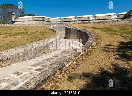 Architettura militare coloniale spagnola, Fort San Jose el Alto, Campeche, Stato di Campeche, Messico Foto Stock