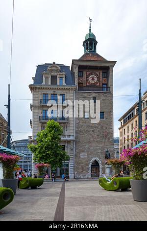 Ginevra, Svizzera - 11 2018 giugno: La Torre dell'Isola (francese: Tour de l'Île), ultima vestigia del castello medievale. Foto Stock