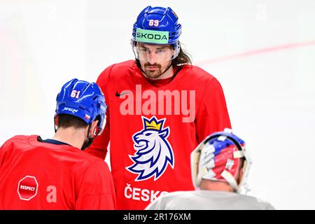 Riga, Lettonia. 12th maggio, 2023. Sessione di allenamento della squadra di hockey ceca prima dei Campionati del mondo 2023 partita del Gruppo B contro la Slovacchia a riga, Lettonia, 12 maggio 2023. Nella foto Daniel Vozenilek. Credit: David Tanecek/CTK Photo/Alamy Live News Foto Stock