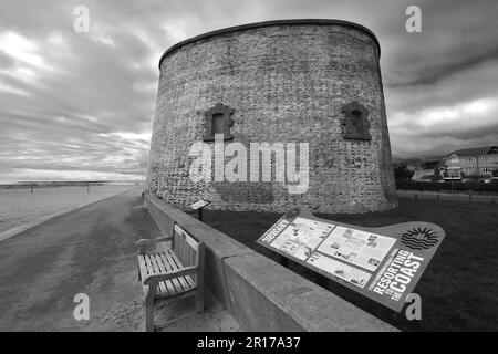 Il martello Tower e, Clacton-on-Sea, Essex, Inghilterra, Regno Unito Foto Stock