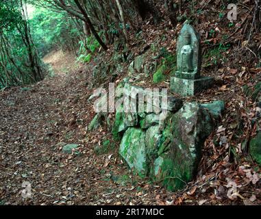 Kumano Kodo Buddha di pietra Foto Stock