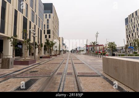 Lusail Commercial Boulevard si trova entro i confini dello sviluppo urbano autonomo e completamente pianificato del Qatar, Lusail City. Foto Stock