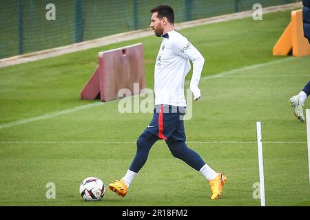 Saint Germain en Laye, Francia. 12th maggio, 2023. Lionel (Leo) MESSI di PSG durante la formazione del team Paris Saint-Germain il 12 maggio 2023 al Camp des Loges di Saint-Germain-en-Laye vicino a Parigi, Francia - Foto Matthieu Mirville/DPPI Credit: DPPI Media/Alamy Live News Foto Stock