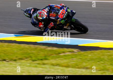 12th maggio 2023; Circuit de la Sarthe, le Mans, Pays de la Loire, Francia; 2023 MotoGP SHARK Grand Prix de France giorno di prove: Numero 20 Monster Energy Yamaha MotoGP pilota Fabio Quartararo durante la prova 1 alla MotoGP francese Foto Stock