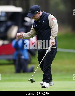 Brendan Lawlor festeggia il 18th dopo aver vinto il G4D Open al Woburn Golf Club, Milton Keynes. Data immagine: Venerdì 12 maggio 2023. Foto Stock