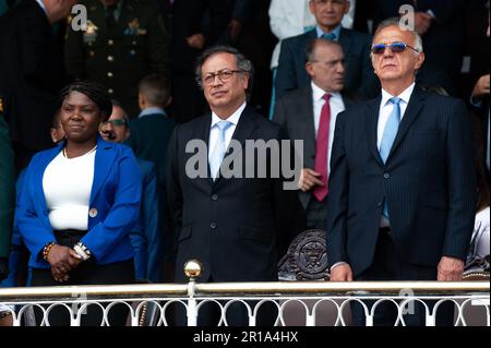 (Da sinistra a destra) il vicepresidente colombiano Francia Marquez, il presidente colombiano Gustavo Petro e il ministro della difesa colombiano Ivan Velasquez durante il t Foto Stock