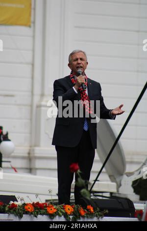 Sindaco del comune metropolitano di Ankara Mansur Yavas. Sta facendo un discorso al raduno per le elezioni in Turchia del 2023. Iyı Party. Foto Stock