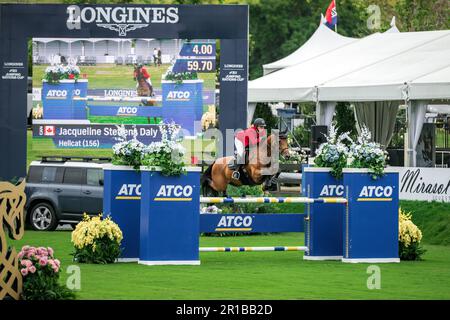 Il pilota del team Canada Jacqueline Steffens-Daly ha concluso il terzo round del 1,45m alla FEI Nations Cup di San Juan Capistrano, USA, il 12 maggio 2023. Foto Stock