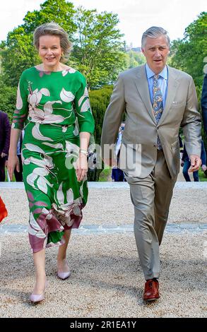 Brussel, Belgio. 13th maggio, 2023. Il dominio reale di Laeken a Brussel, il 13 maggio 2023, per partecipare ad un Garden Party con 600 belgi provenienti da tutto il paese, in occasione del decimo anniversario di King Filip di Kingship Credit: Albert Nieboer/Netherlands OUT/Point de Vue OUT/dpa/Alamy Live News Foto Stock