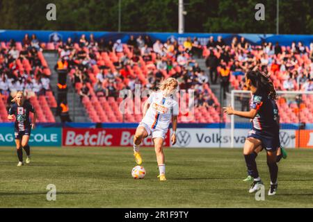 Lione, Francia. 13th maggio, 2023. Lindsey Horan (26) di OL in azione durante la finale del coupé de france tra Olympique Lyonnais e Paris Saint Germain allo Stade de la source di Orleans, Francia. (Pauline FIGUET/SPP) Credit: SPP Sport Press Photo. /Alamy Live News Foto Stock