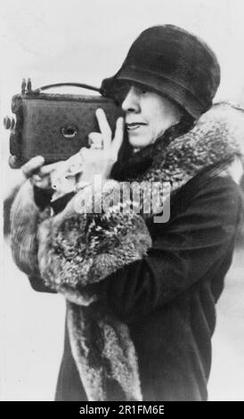 Foto di archivio: Sig.ra Coolidge, membro della Casa Bianca News Photographers Association ca. 1929 Foto Stock