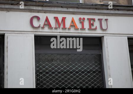 Bordeaux , Aquitaine France - 05 09 2023 : marchio camaieu logo e segno di testo sulla parete facciata negozio entrata in città Foto Stock
