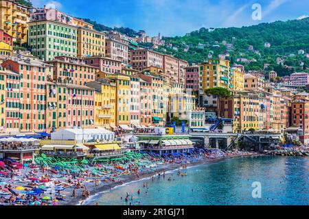 CAMOGLI, Italia - SET 9, 2018: La località turistica di Camogli sulla Riviera Italiana nella Città Metropolitana di Genova, liguria, Italy Foto Stock