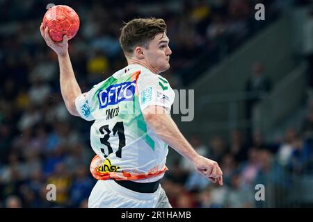 Mannheim, Germania. 14th maggio, 2023. Pallamano: Bundesliga, Rhein-Neckar Löwen - SC Magdeburg, Matchday 30, SAP Arena. Kay Smits di Magdeburg lancia un gol. Credit: Uwe Anspach/dpa/Alamy Live News Foto Stock