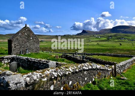 Kilmaluag cimitero e St. Rovine della Chiesa di Moluag. Foto Stock