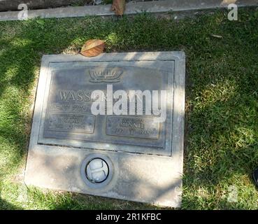 Los Angeles, California, USA 12th Maggio 2023 imprenditore/Studio Executive Lew Wasserman grave a Canaan Family Estates a Hillside Memorial Park il 12 Maggio 2023 a Culver City, Los Angeles, California, USA. Foto di Barry King/Alamy Stock Photo Foto Stock