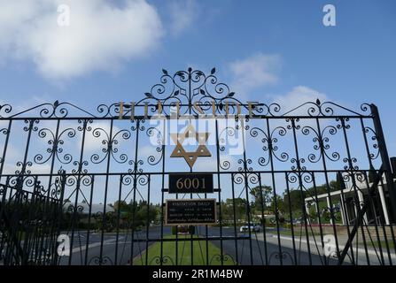 Los Angeles, California, USA 12th maggio 2023 Hillside Memorial Park il 12 maggio 2023 a Culver City, Los Angeles, California, USA. Foto di Barry King/Alamy Stock Photo Foto Stock