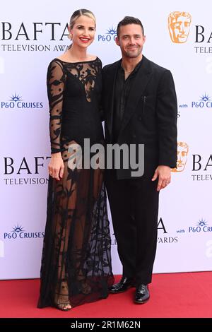 Londra, Regno Unito. 14th maggio, 2023. Spencer Matthews e Vogue Williams hanno partecipato ai BAFTA Television Awards 2023, al Royal Festival Hall di Londra. Data immagine: Domenica 14 maggio 2023. Il credito fotografico dovrebbe essere Credit: Matt Crossick/Alamy Live News Foto Stock