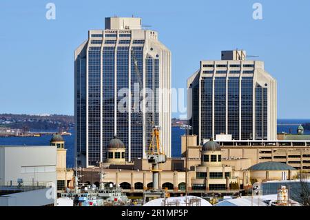 Torri degli uffici sul lungomare di Purdy's Wharf nel centro di Halifax, Nuova Scozia, Canada Foto Stock