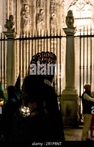 Confraternita di Nuestra Señora del Amparo de Toledo, preghiera nel Giardino, Cristo legato alla colonna, nostro padre Gesucaro Foto Stock