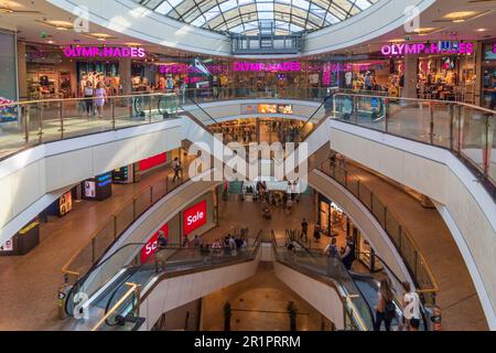 Wuppertal, centro commerciale City-Arkaden in Bergisches Land, Renania settentrionale-Vestfalia, Germania Foto Stock