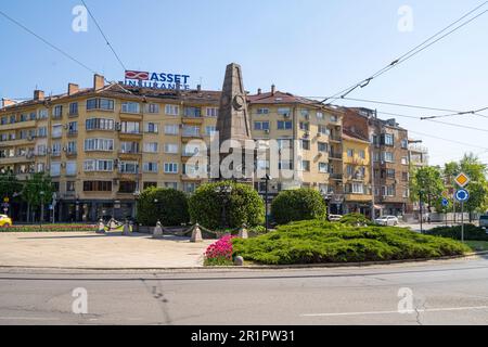 Sofia, Bulgaria. Maggio 2023. Vista sul Monumento di Vassil Levski nel centro della città Foto Stock