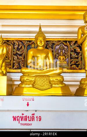 Statua del Buddha per ogni giorno della settimana, Donnesratg, Wat Saket, Tempio della montagna d'oro, Wat Saket Ratcha Wora Maha Wihan, Bangkok, Thailandia, Asia Foto Stock