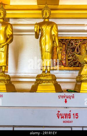 Statua di Buddha per ogni giorno della settimana, Lunedi, Wat Saket, Tempio della montagna d'oro, Wat Saket Ratcha Wora Maha Wihan, Bangkok, Thailandia, Asia Foto Stock