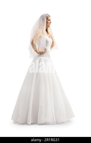 Profilo a tutta lunghezza di una sposa con un velo isolato su sfondo bianco Foto Stock