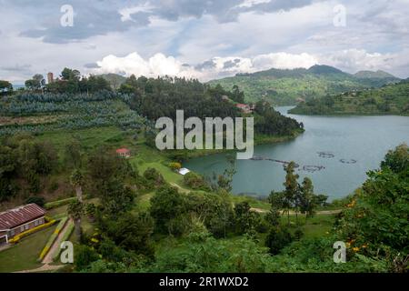Vista sul bellissimo lago Kivu a Kibuye Foto Stock