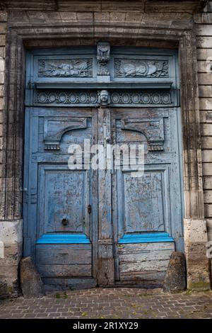 Vecchia porta nel centro della città di Troyes, Francia Foto Stock