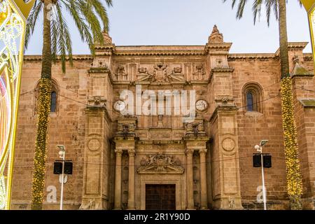 Cattedrale storica dell'Incarnazione di Almería (in spagnolo: Catedral de la Encarnación de Almería), è una cattedrale cattolica della città di Alme Foto Stock