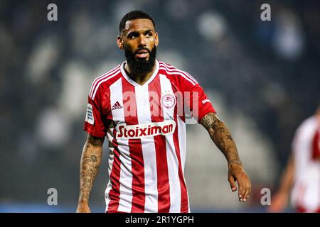 Salonicco, Grecia. 14th maggio, 2023. Yann M'Vila, giocatore di Olympiacos, durante una partita di calcio della Superleague Playoff tra il PAOK FC e l'Olympiacos FC. (Credit Image: © Giannis Papanikos/ZUMA Press Wire) SOLO PER USO EDITORIALE! Non per USO commerciale! Foto Stock