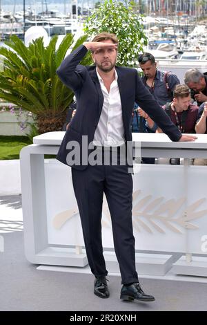 Il regista svedese e presidente della Giuria del Festival di Cannes 76th Ruben Ostlund presenta durante una foto alla giuria del Festival di Cannes 2023 alla 76th edizione del Festival di Cannes a Cannes, nel sud della Francia, il 16 maggio 2023. Foto Stock
