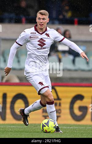 Verona, Italia. 14th maggio, 2023. Bentegodi Stadium, 14.05.23 Perr Schuurs (3 Torino FC) durante la Serie Un incontro tra Hellas Verona e Torino FC allo Stadio Bentegodi di Verona, Italia Soccer (Cristiano Mazzi/SPP) Credit: SPP Sport Press Photo. /Alamy Live News Foto Stock