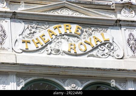 New Theatre Royal, Guildhall Walk Portsmouth, Hampshire, Inghilterra, Regno Unito Foto Stock