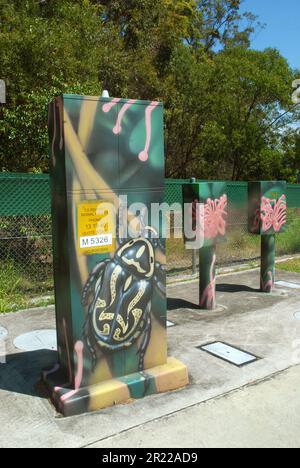 Cassetta utilitaria dipinta, Smith Street, Gold Coast, Queensland, Australia. Foto Stock
