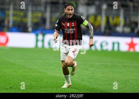 Milano, Italia, 16th maggio 2023, Davide Calabria AC Milano durante la semifinale di UEFA Champions League tra l'Inter FC Internazionale e l'AC Milan, il 16th maggio 2023, allo stadio Giuseppe Meazza di San Siro Siro a Milano. Foto Tiziano Ballabio Foto Stock