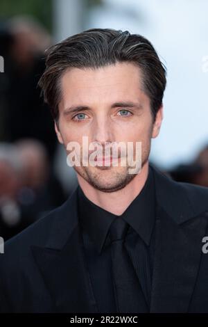 Cannes, Francia. 16th maggio, 2023. Raphael Personnaz partecipa al Red Carpet di apertura e alla Jeanne du Barry Premiere nell'ambito del Festival del cinema di Cannes 76th che si terrà a Cannes il 16 maggio 2023. Foto di Aurore Marechal/ABACAPRESS.COM Credit: Abaca Press/Alamy Live News Foto Stock