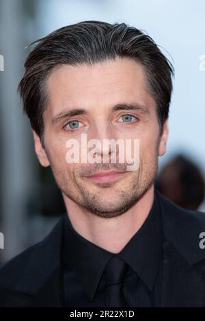 Cannes, Francia. 16th maggio, 2023. Raphael Personnaz partecipa al Red Carpet di apertura e alla Jeanne du Barry Premiere nell'ambito del Festival del cinema di Cannes 76th che si terrà a Cannes il 16 maggio 2023. Foto di Aurore Marechal/ABACAPRESS.COM Credit: Abaca Press/Alamy Live News Foto Stock