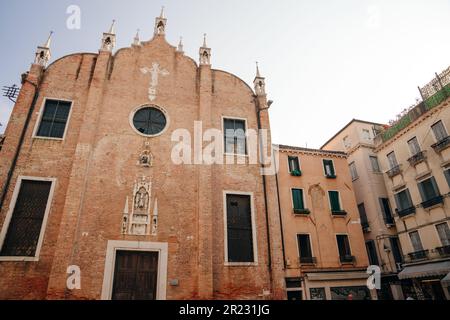 Chiesa di Sant'Apollinare, Venezia, Italia - maggio 2023. Foto di alta qualità Foto Stock