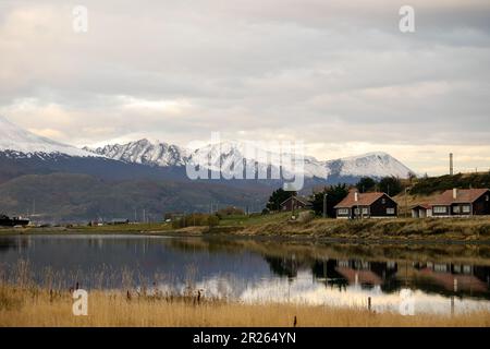 Case pittoresche nella città di Ushuaia, Tierra del Fuego, Argentina Foto Stock