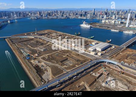 Shijomae e Harumi Wharf da sopra Koto Ward Foto Stock