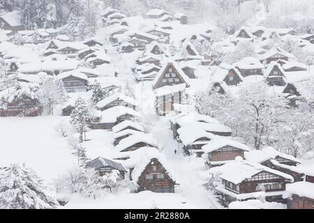 Shiragawago villaggio coperto di neve Foto Stock