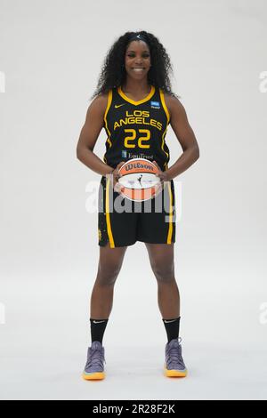 LA Sparks Forward Reshanda Gray (22) posa durante la giornata dei media, giovedì 4 maggio 2023, a Torrance, California (Kirby Lee via AP) Foto Stock