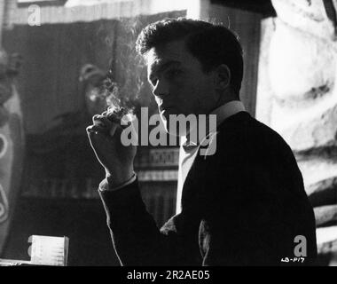 COLIN CAMPBELL in PELLE RAGAZZI 1964 regista SIDNEY J. FURIE romanzo / sceneggiatura Gillian Freeman Raymond Stross Productions / Leone britannico - distributori Columbia (BLC) Foto Stock